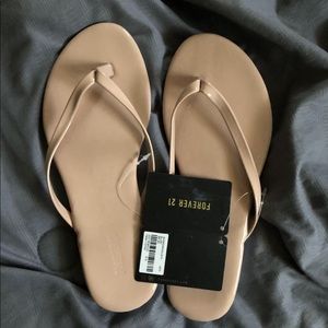 Forever 21 flip flops